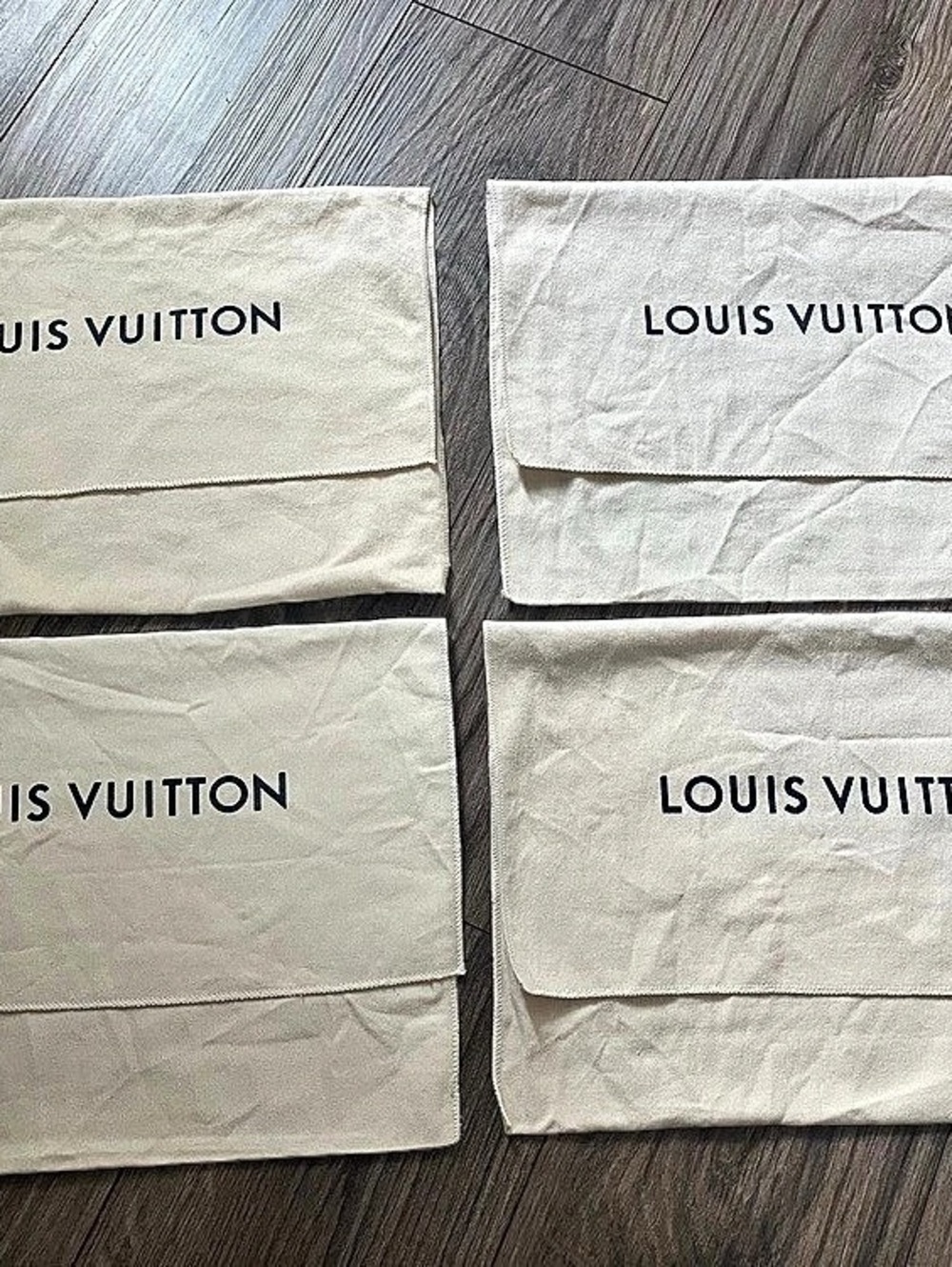Louis Vuitton Envelope Style Dust Bag Set of 4 in Cream